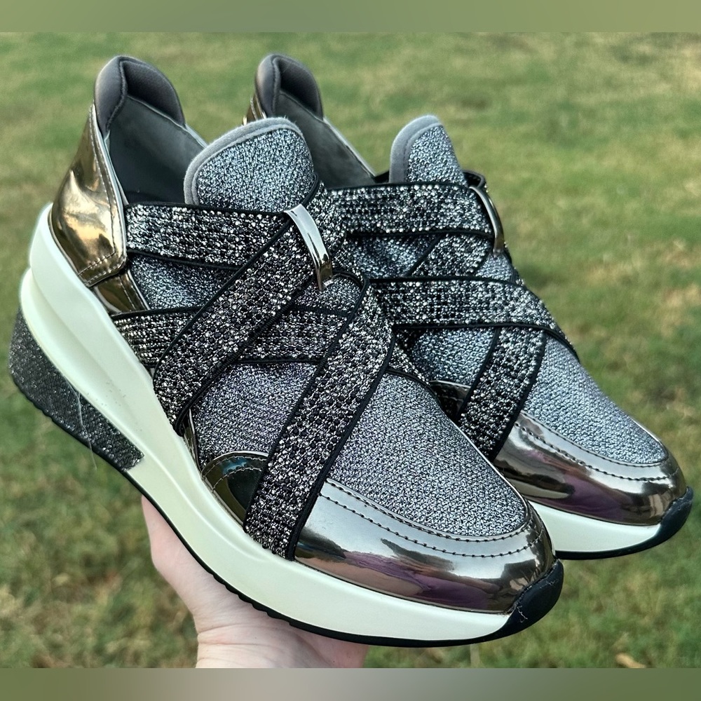 Gianni Bini Sneakers